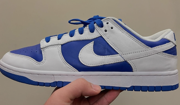 Nike Dunk Low Xmas Blue/White: Ideal Holiday Sneaker